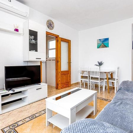 Сomfortable Apartament Caballero De Rodas Torrevieja Exterior foto