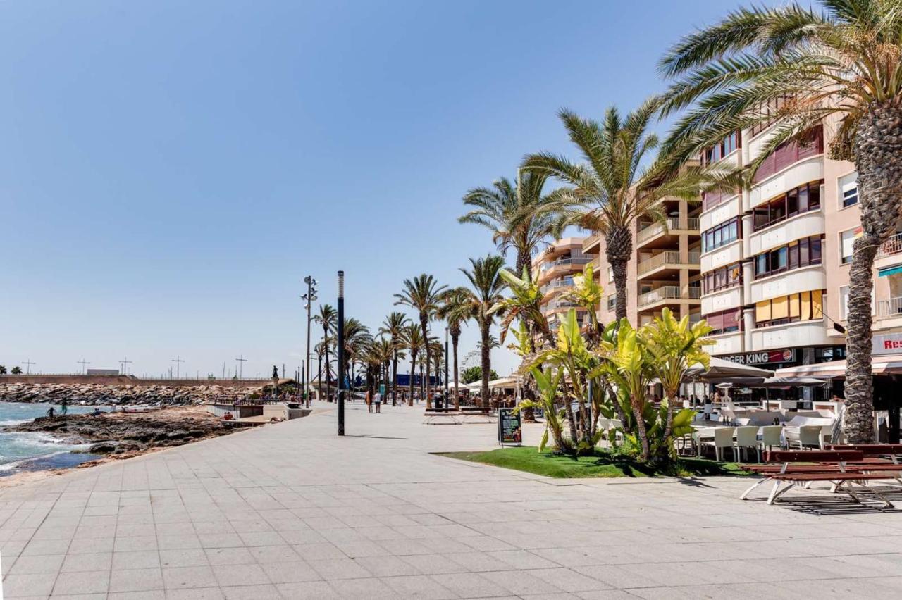 Сomfortable Apartament Caballero De Rodas Torrevieja Exterior foto